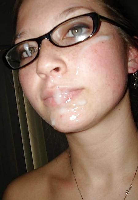 14P The Beauty of Amateur Cum Eating and Facial