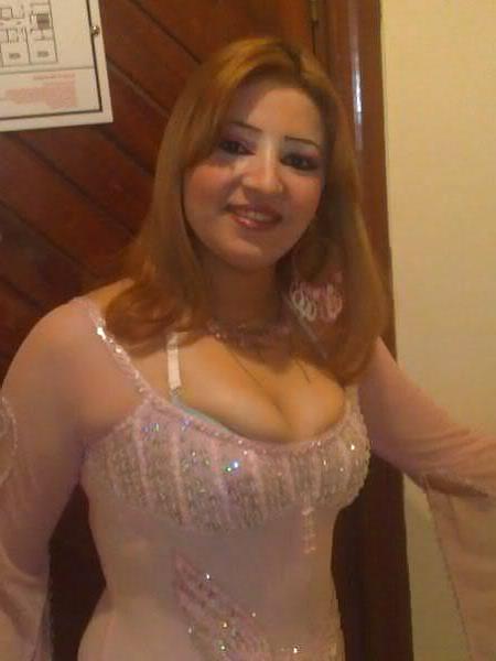 25P Arab Amateur Shemales