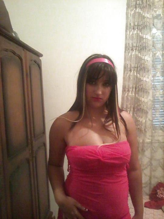 25P Arab Amateur Shemales