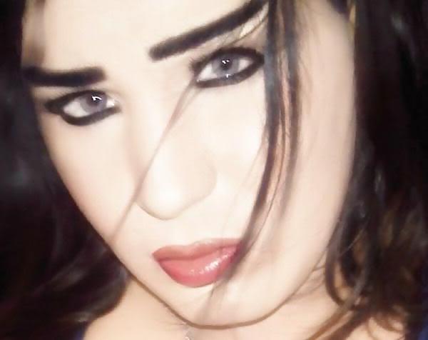 25P Arab Amateur Shemales