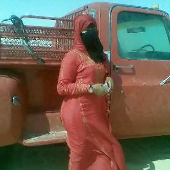 25P Arab Amateur Shemales