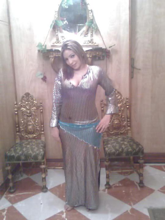 25P Arab Amateur Shemales