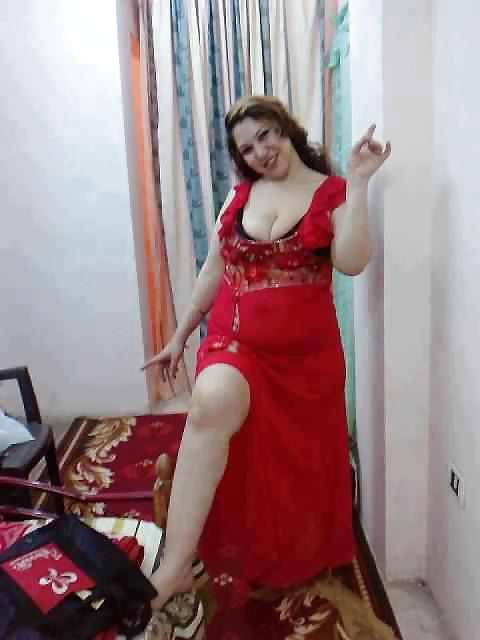 25P Arab  Amateur