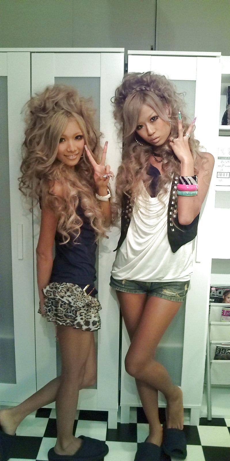 25P The Beauty of Amateur Japanese Teens 5