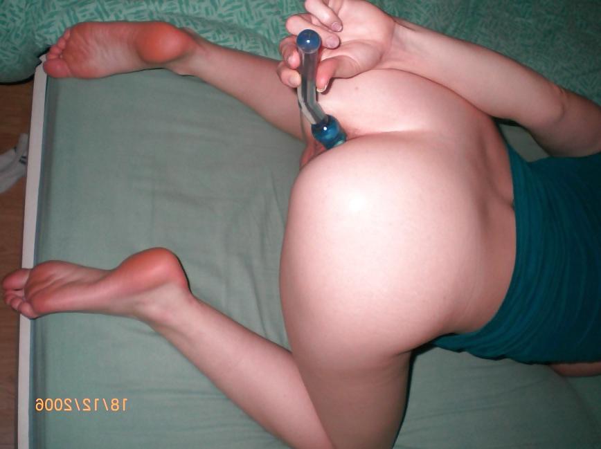 16P The Beauty of Amateur Ass Play
