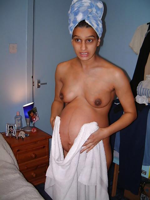 25P The Beauty of Amateur Pregnant Indian MILF