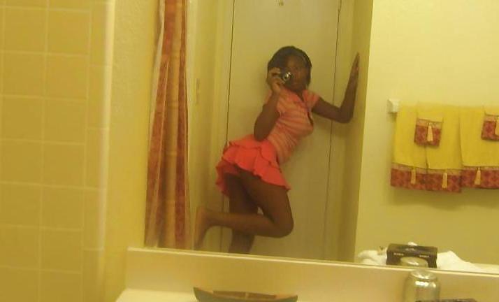 25P Amateur Black Girls 5