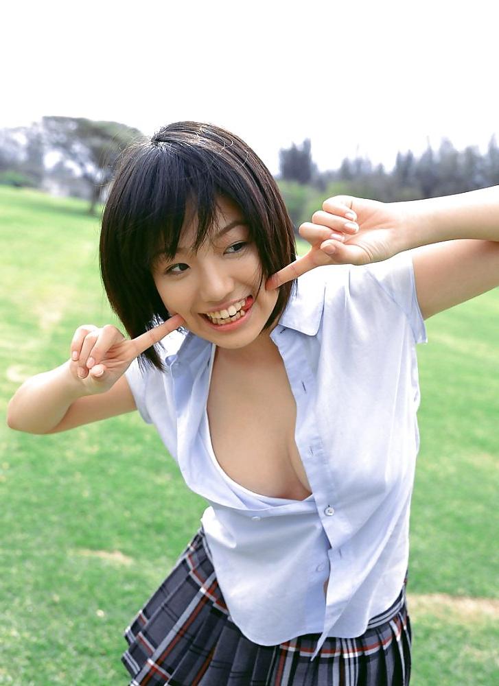25P The Beauty of Amateur Japanese Teens