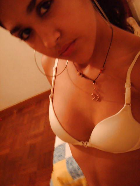 25P Amateur Teen Girls