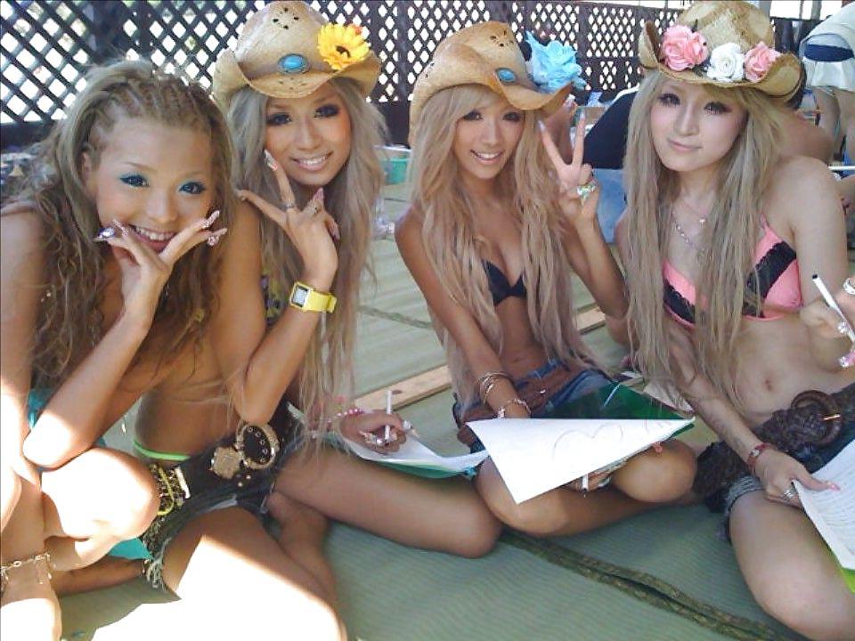 25P The Beauty of Amateur Japanese Teens 7