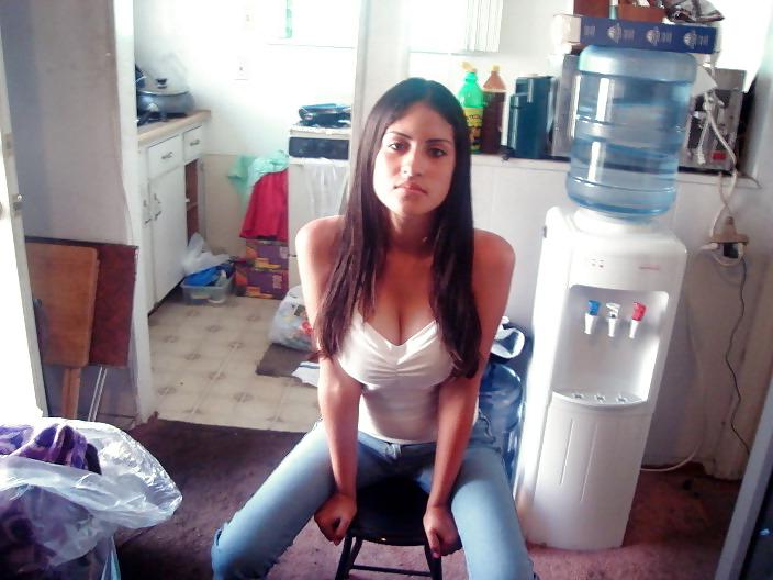 22P Busty Amateur Teens