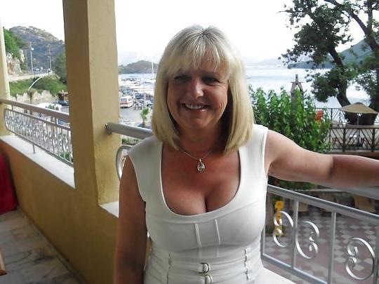 25P Mature Amateur Clothed 7