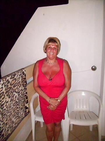 25P Mature Amateur Clothed 7
