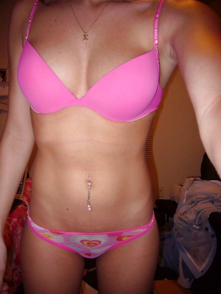 14P Hot Amateur Teen with Pretty Face and Sexy Body