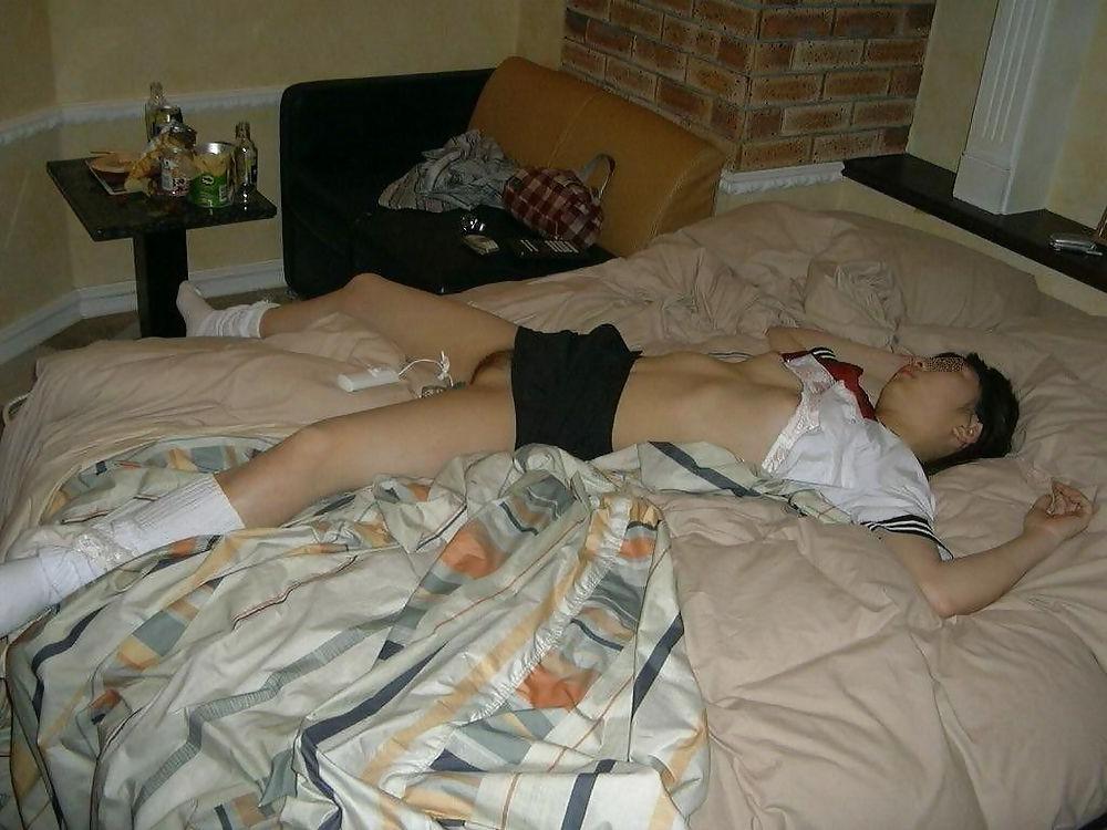 25P The Beauty of Amateur Japanese Teens