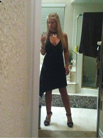 25P Mature Amateur Clothed 6