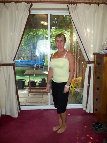 25P Mature Amateur Clothed 6