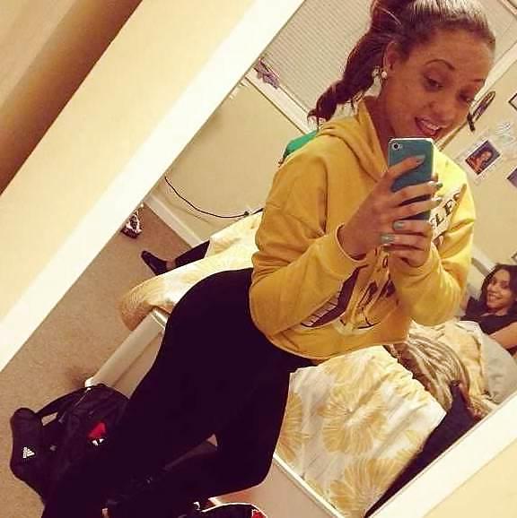 21P Best Amateur Asses of April. VOL 2