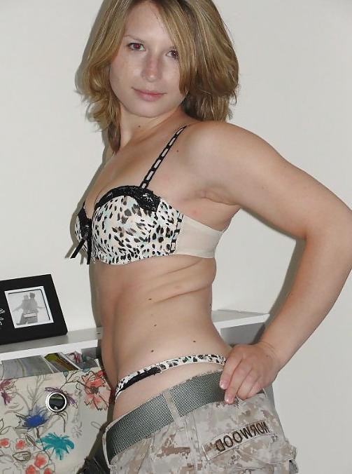 25P Amateur Military  girl
