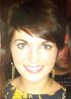 25P Amateur short hair hotties