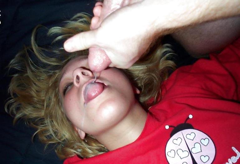 25P Amateur girls love blowjobs 8