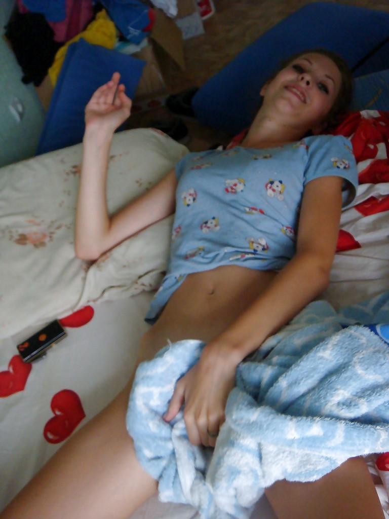 25P Amateur Little Teen Slut