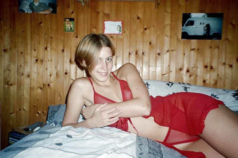 25P Amateur French Chick