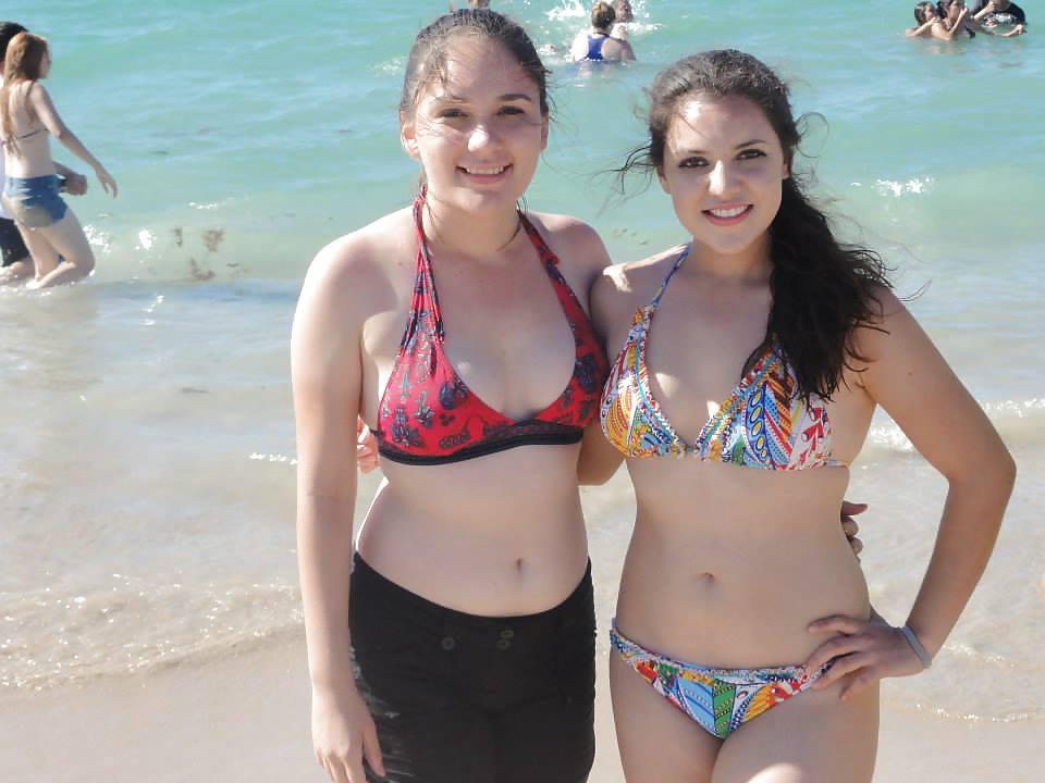 19P Young amateur bikini sluts