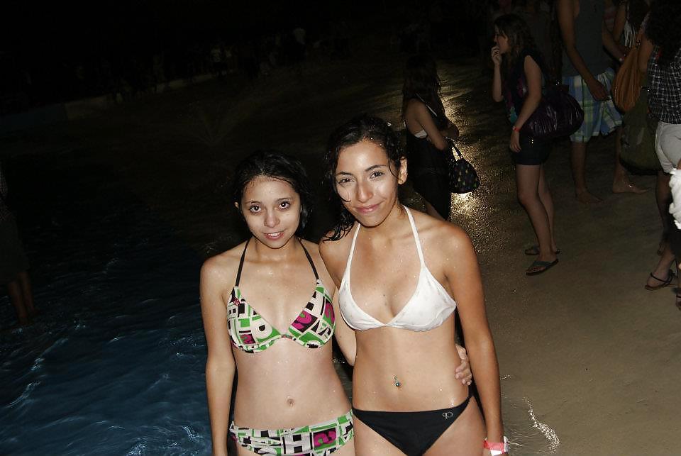 19P Young amateur bikini sluts