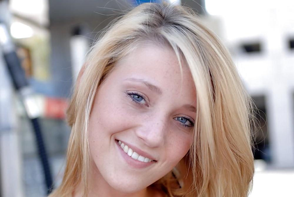 18P Amateur Teen Public Vol. 3