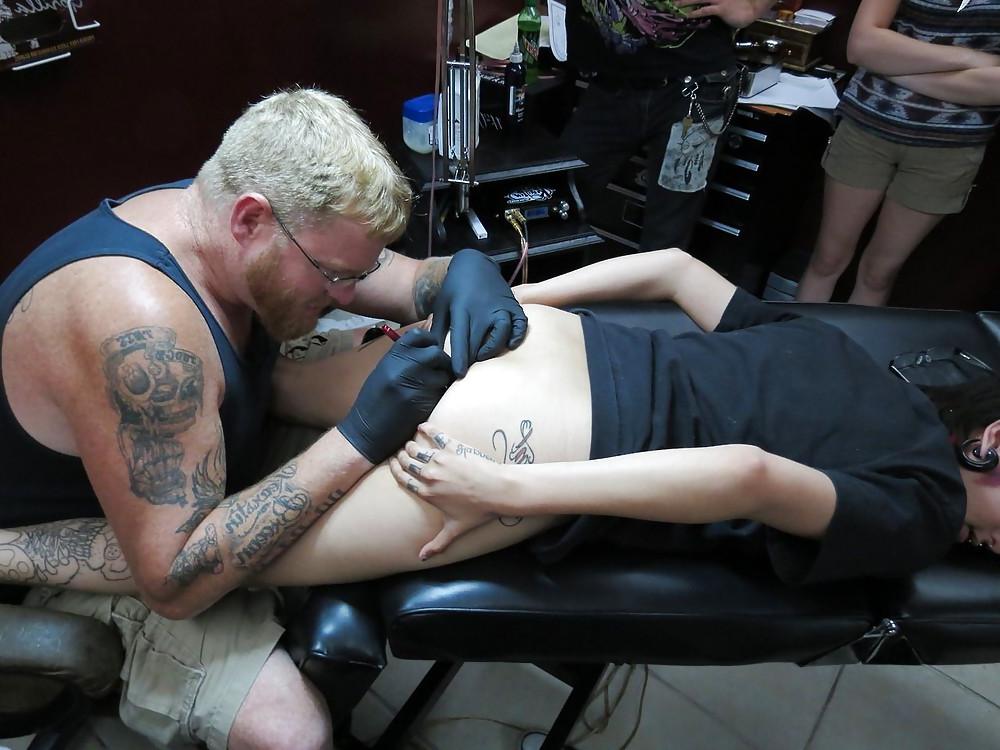 9P Anal tattoo girl (Camaster)