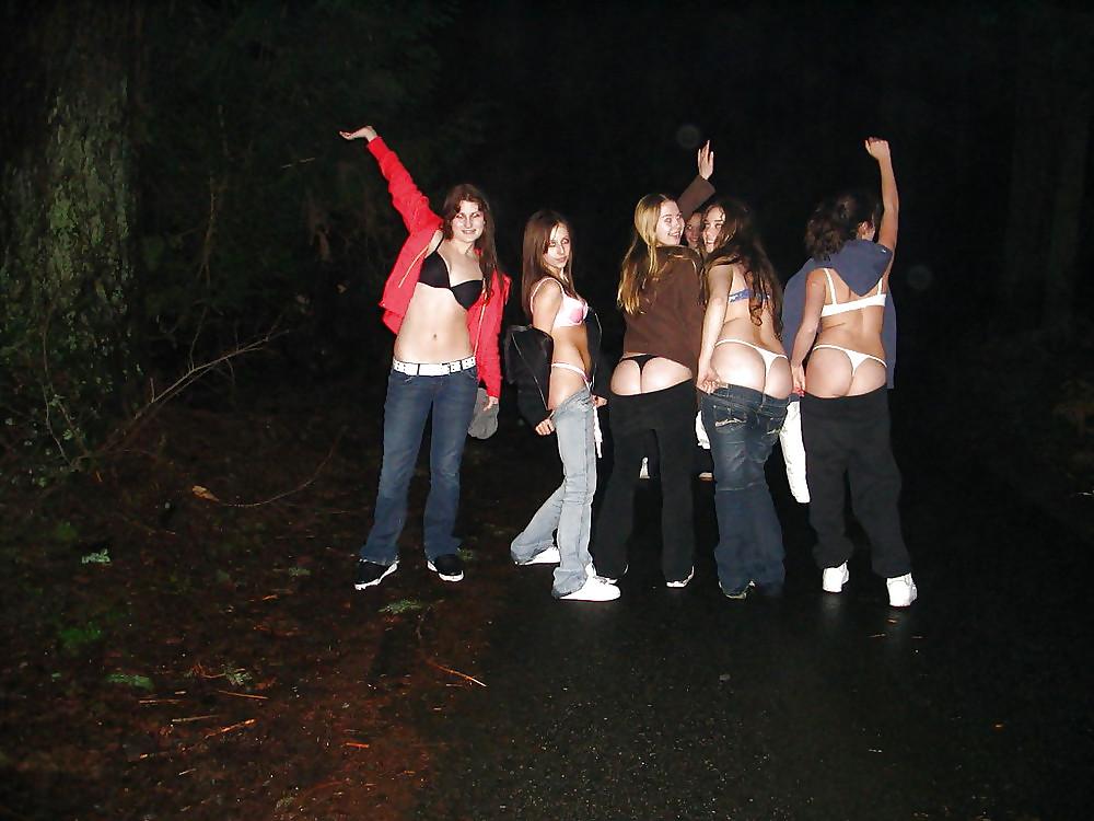 15P Amateur group panty thong 