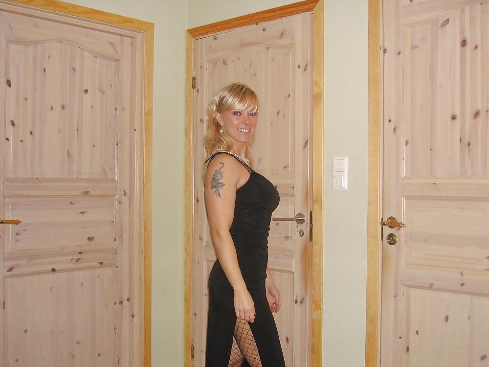 25P AMATEUR BBF MILF BODY BUILDER  MUCLES 2 (WheelSex)