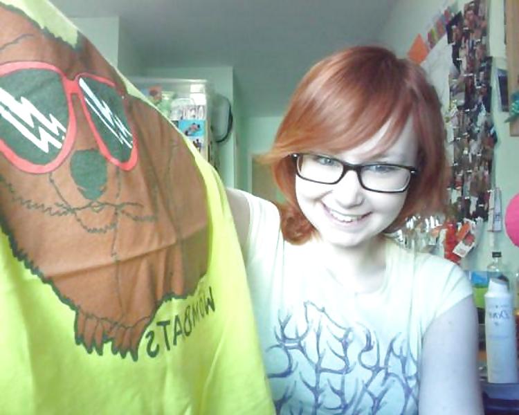 25P Pretty Amateur RedHead Lauren 1