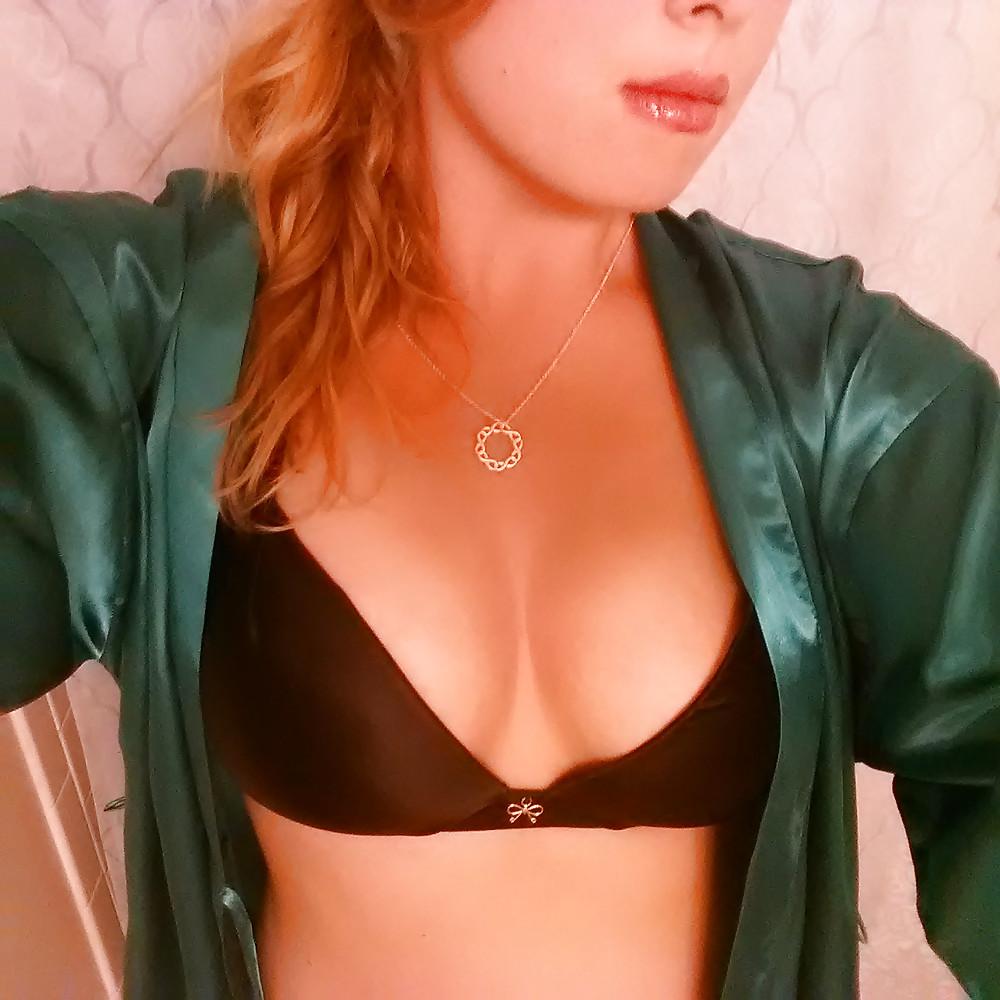 25P Amateur Lingerie