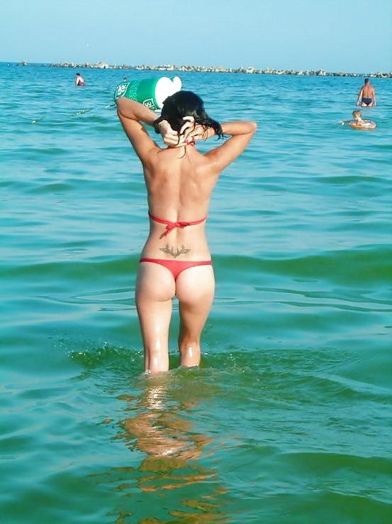 20P Public Amateur Thong Bikini ass and Tits on beach and pool