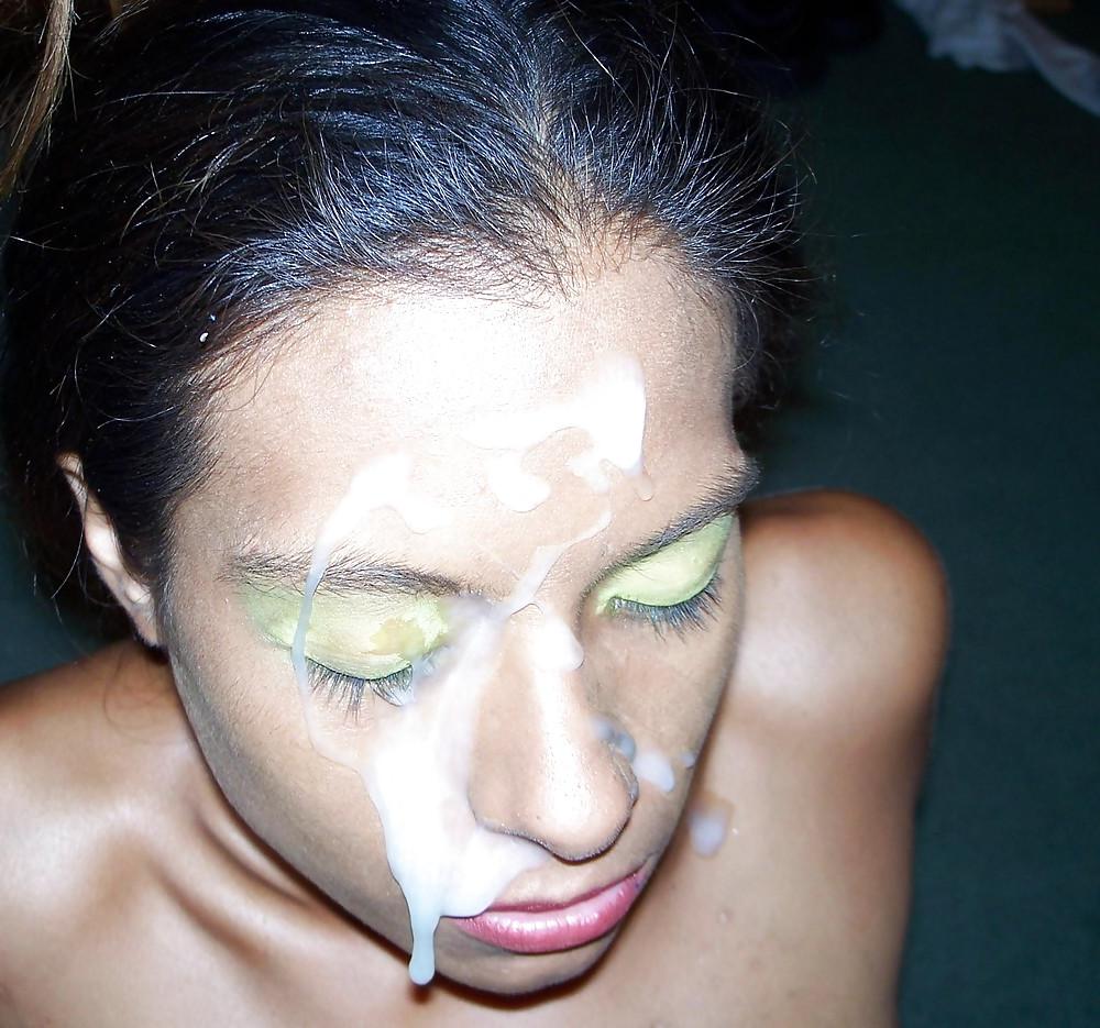 20P Hot amateur facial cumshots