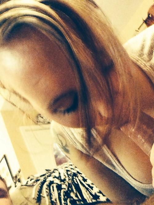 25P Amateur Blowjob 18