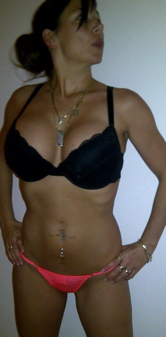 25P Hot & Sexy German Amateur ebay Girls part 8