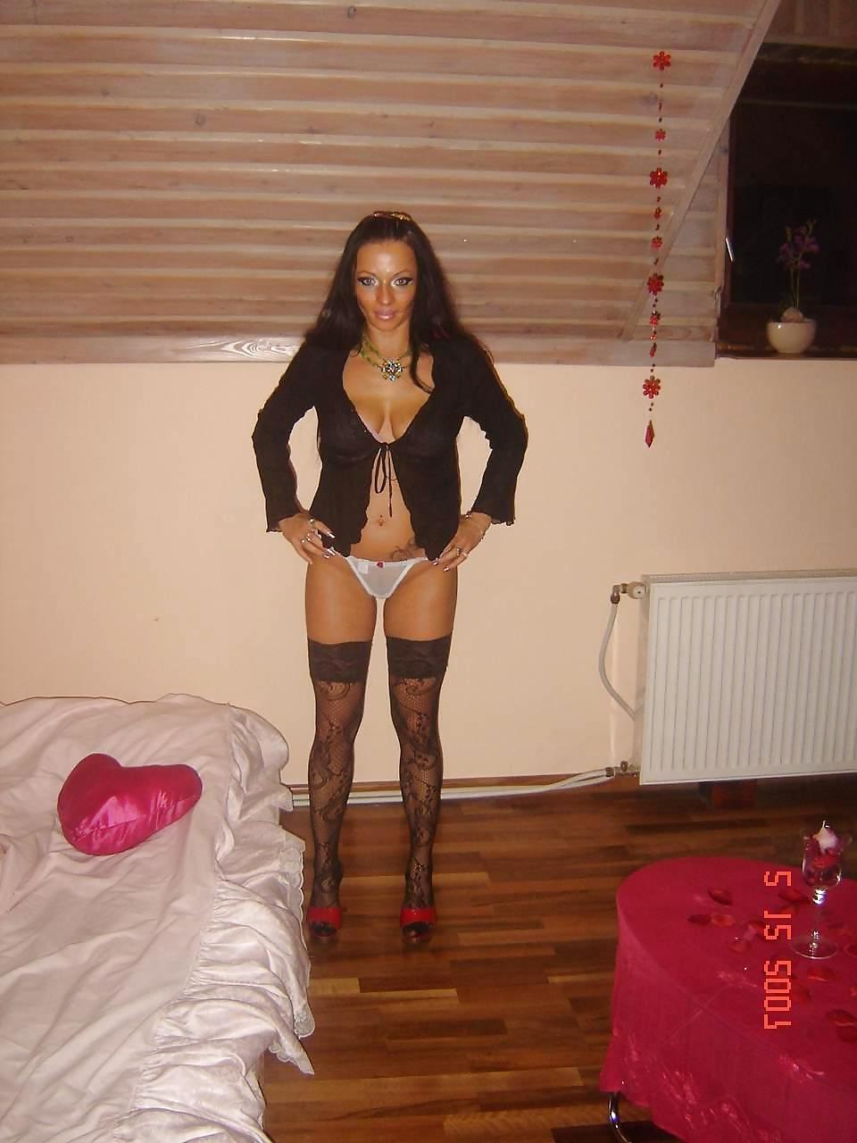 25P Perfect french milf amateur