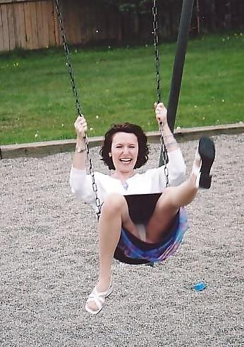 25P Amateur babes in white panties-STOP looking up my skirt! 2