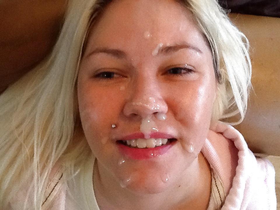 25P Anal-Loving Tumblr Slut
