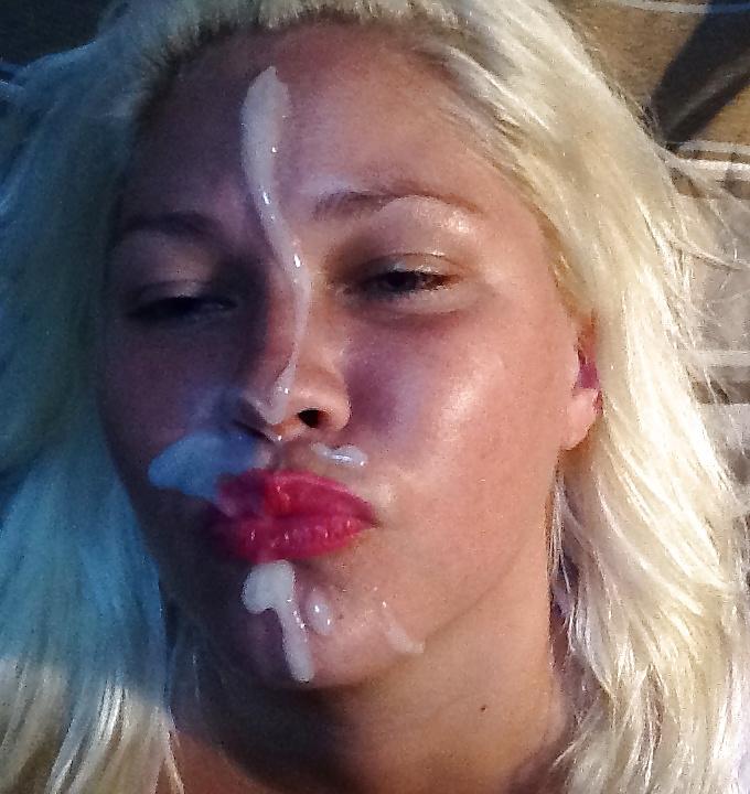 25P Anal-Loving Tumblr Slut
