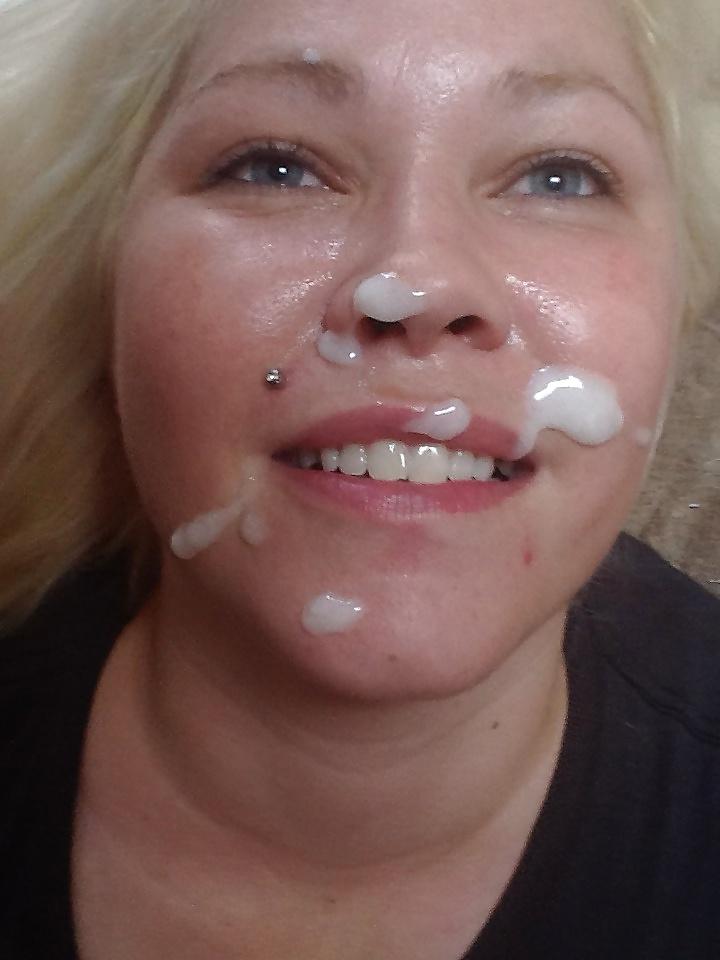 25P Anal-Loving Tumblr Slut