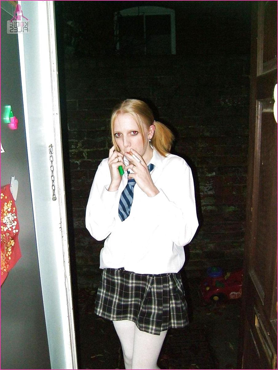 25P Blond anal slut
