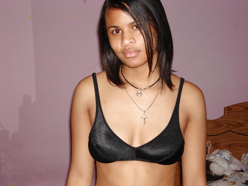 25P Nude amateur teen 06