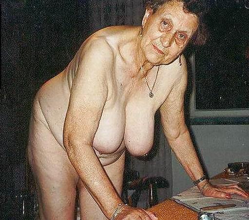 25P Oldest Grannies! Amateur!