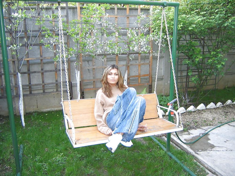 25P Renata from Romania and her girlfriends(amateur)