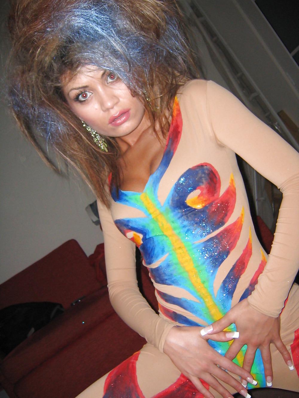 25P Renata from Romania and her girlfriends(amateur)