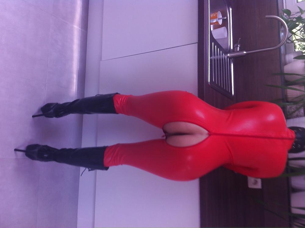 16P TOPBICHE full latex catsuit anal ballet boot